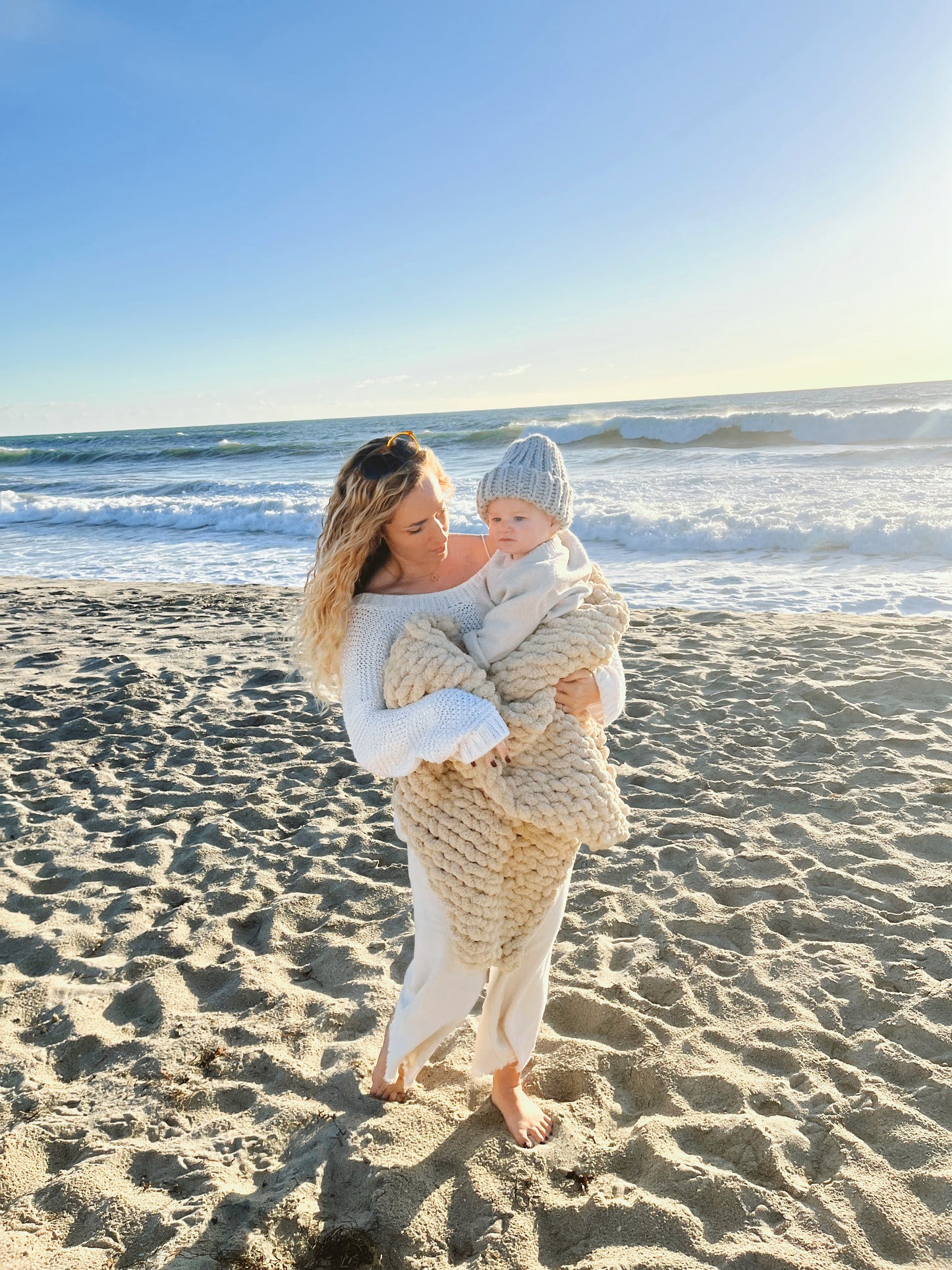 GOLDEN HOUR chunky blanket in Sand